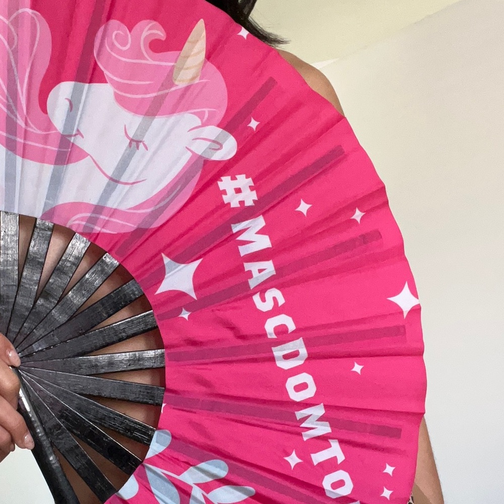 Festival unicorn fan